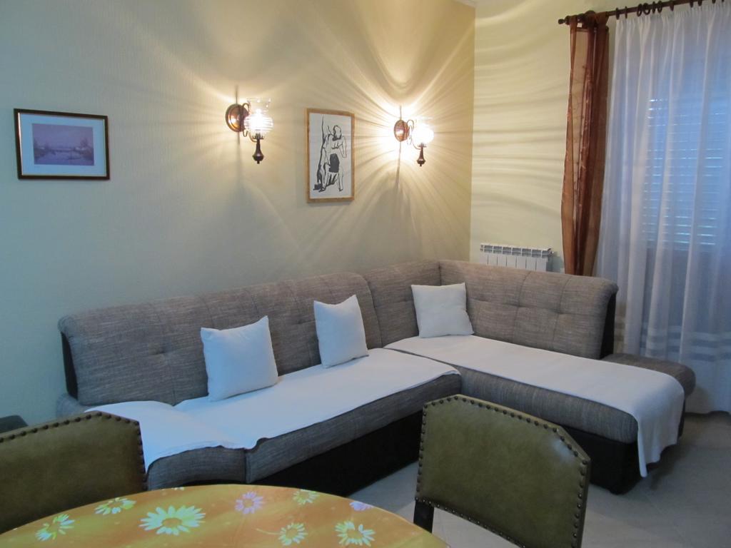 Apartment Cerovac Umag Eksteriør billede